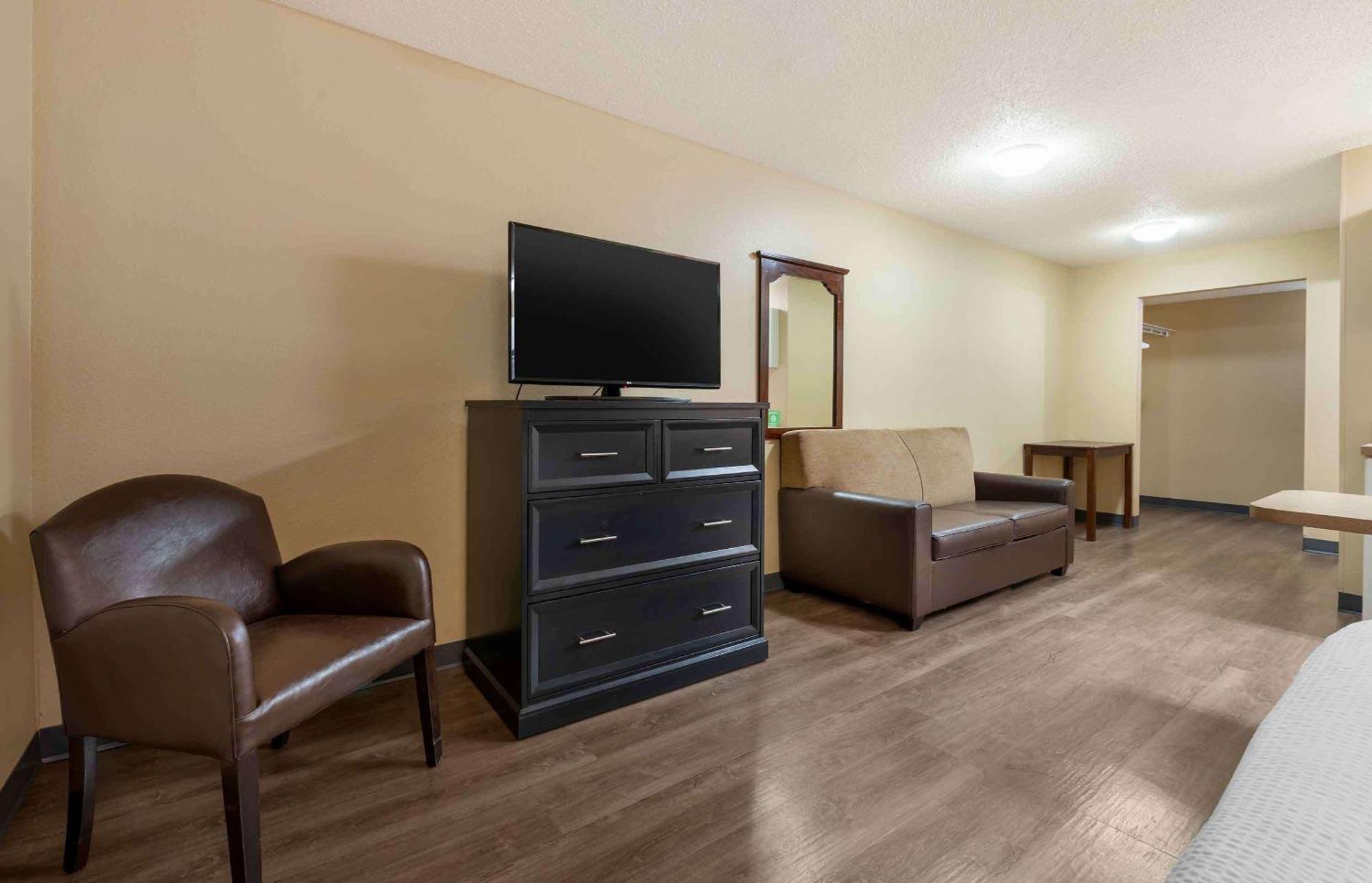 Extended Stay America Select Suites - Chicago - Lombard - Oakbrook Oakbrook Terrace Dış mekan fotoğraf