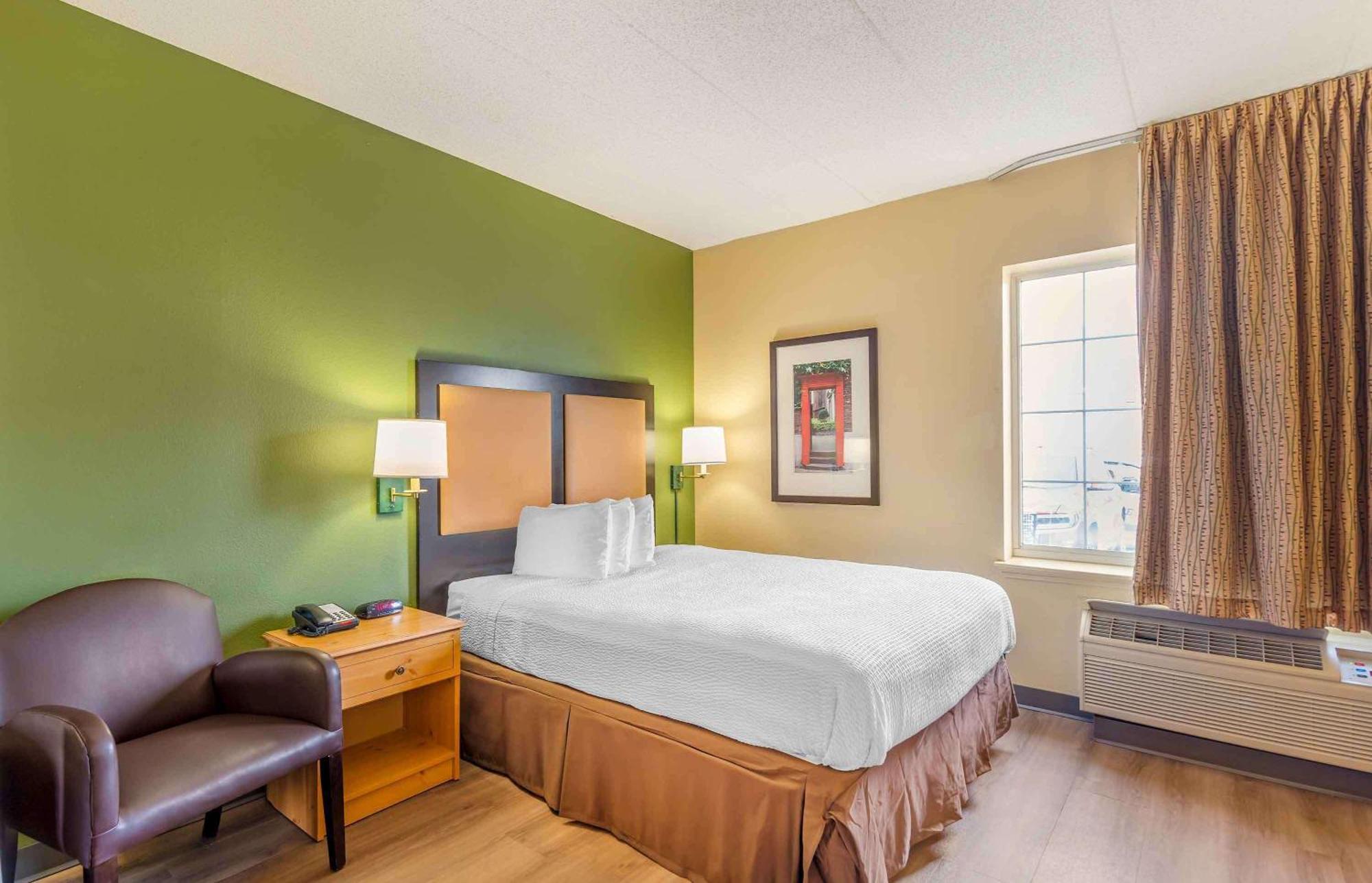Extended Stay America Select Suites - Chicago - Lombard - Oakbrook Oakbrook Terrace Dış mekan fotoğraf